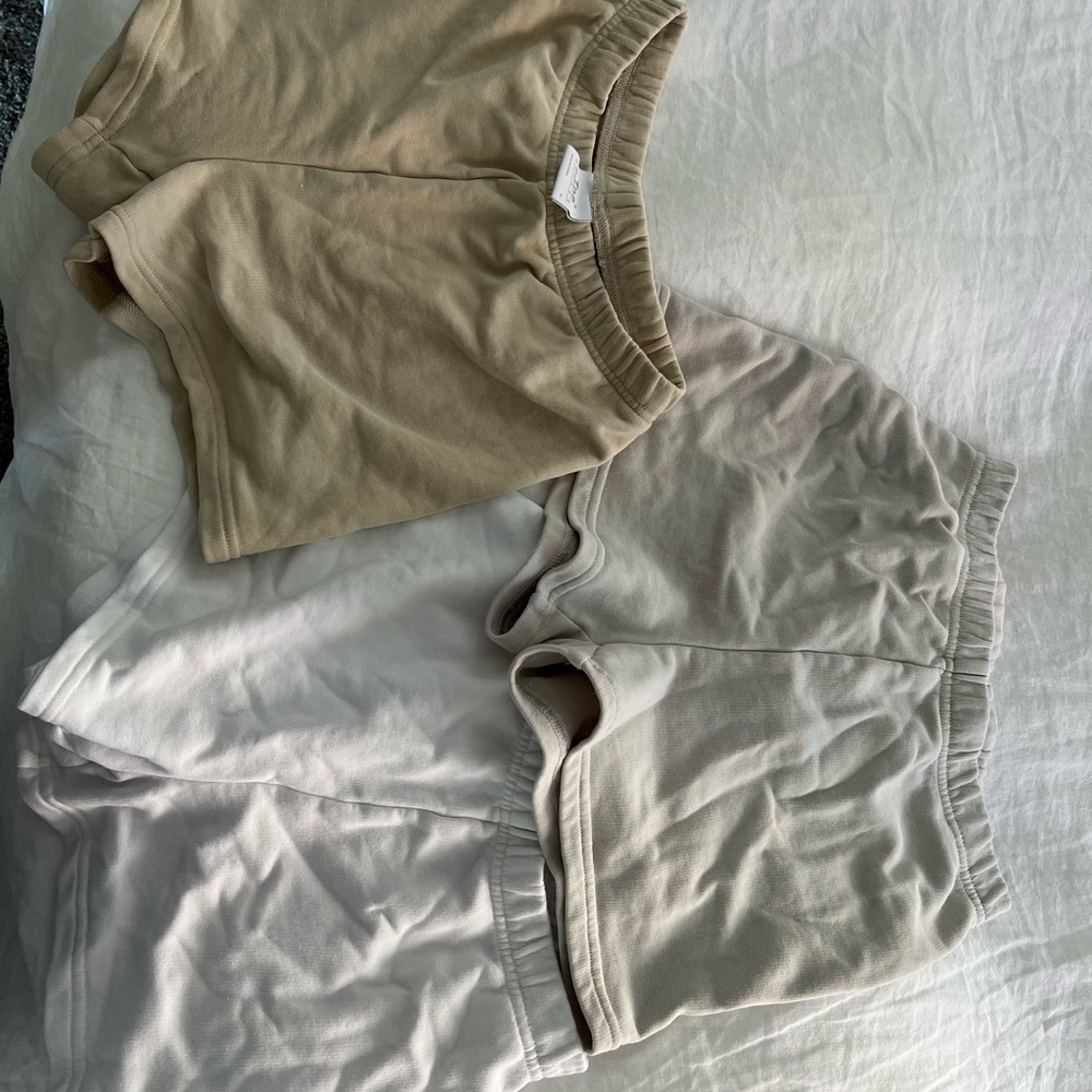 ARITZIA AIRY AF FLEECE SHORTS 3 PACK